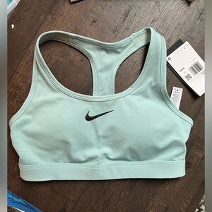 xs nike sports bra